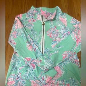 Lilly Pulitzer long sleeved shirt - sz Medium